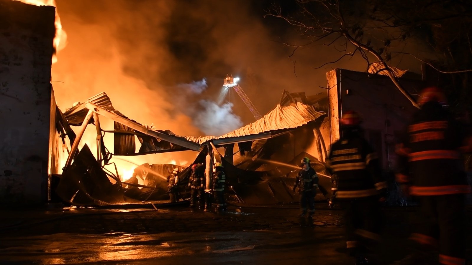 Still 2025-12-11 134703_1.3.3